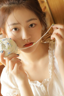 灰姑娘的水晶鞋